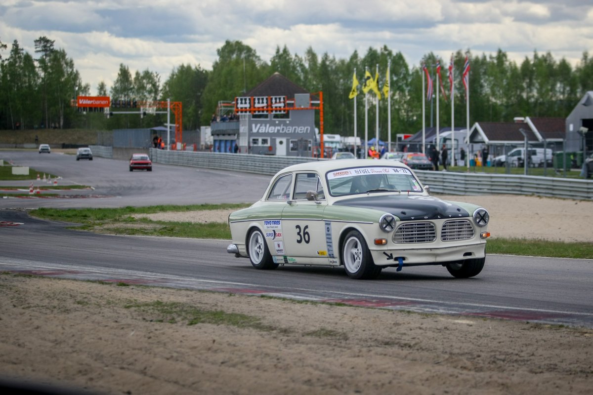 Racing-NM: Åpningsløpet, Vålerbanen