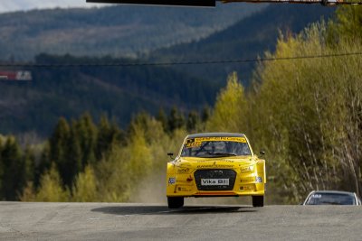SNH_7393.jpg