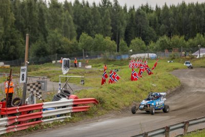 SNH_6915.jpg