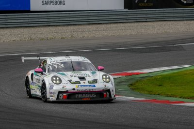 SNH_5400.jpg