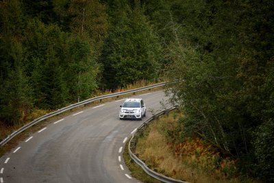 SNH_8881.jpg
