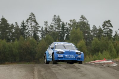 SNH_9930.jpg