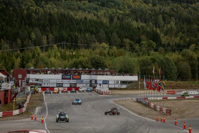 SNH_5608.jpg