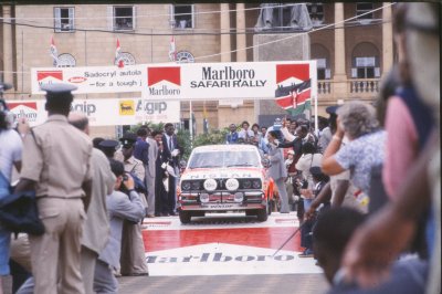 1981 safari nissan 140125Untitled-23.jpg