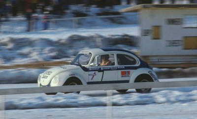 VW 7079 is enger 131208Untitled-36 FBBL.jpg
