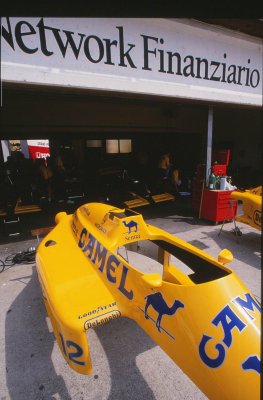 F1 140502Untitled-4.jpg