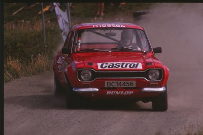 Ford escort BC14456 140509Untitled-64 FBBLbsh.jpg