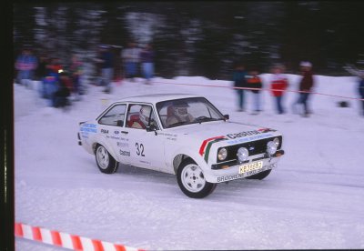 Ford escort KE38682 viko 140604Untitled-51fbbsh.jpg