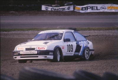 Ford Sierra 140528Untitled-1fbbsh.jpg