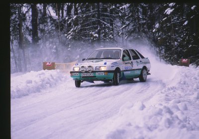 Ford Sierra DE65213 140505Untitled-65fbbsh.jpg