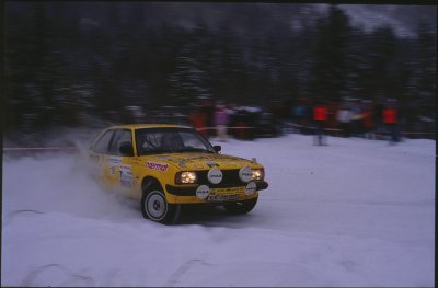 Opel Ascona B CC78381 140603Untitled-23 FBBLbsh.jpg