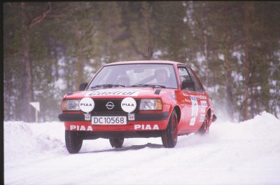 Opel Ascona B DC10568 140515Untitled-33.jpg