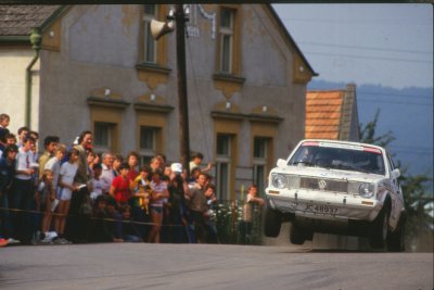 VW Golf hvit JC 48397Untitled-6.jpg